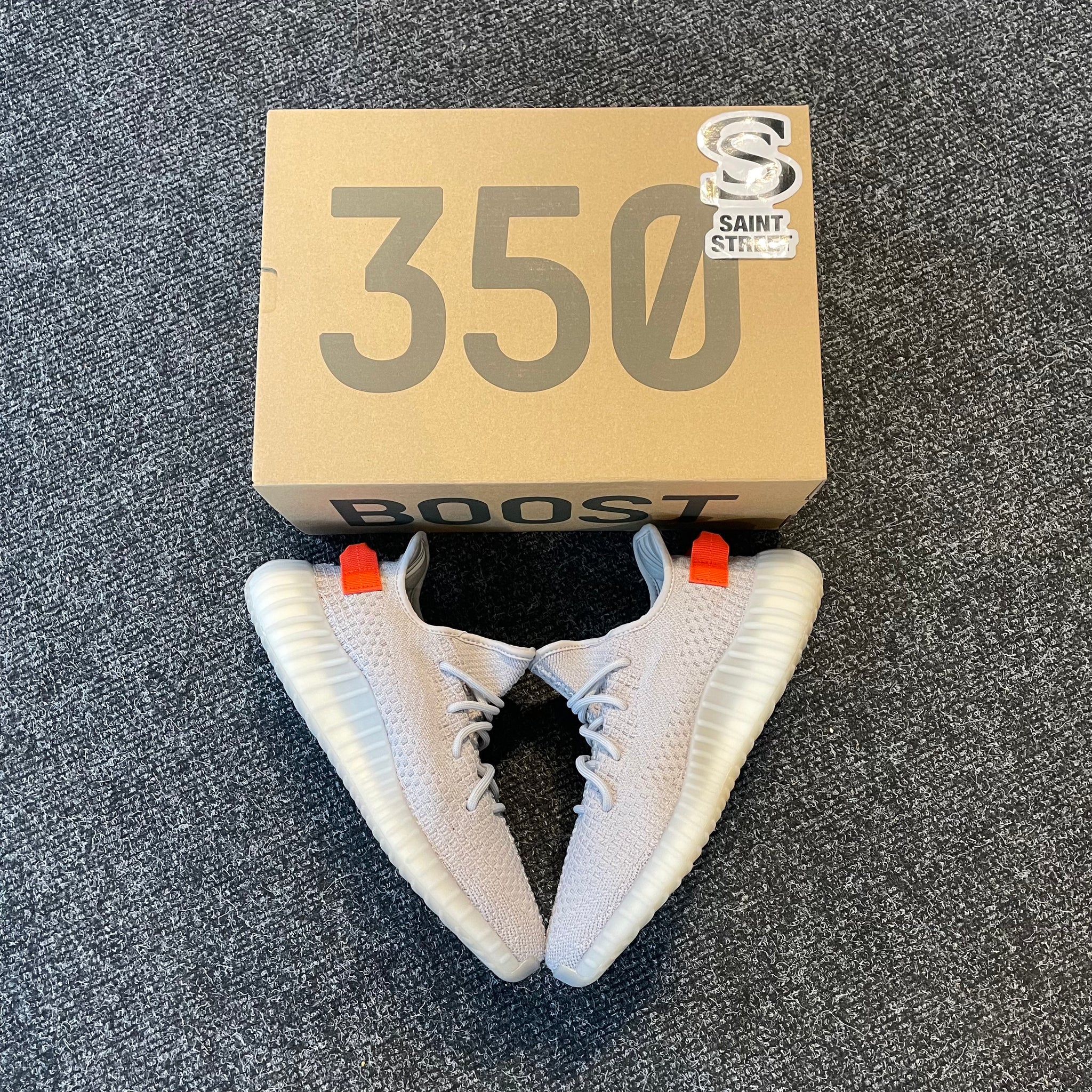 Adidas discount yeezy light