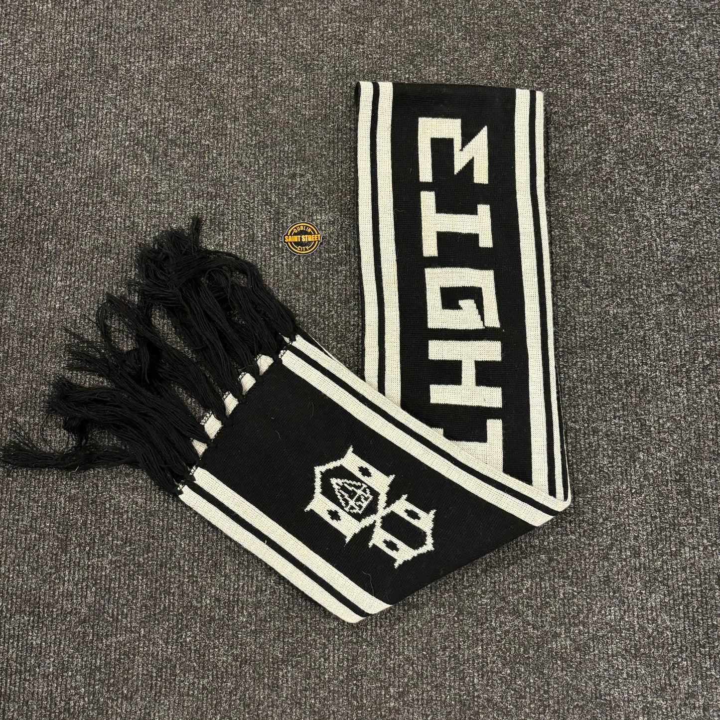 Rebel Eight Scarf