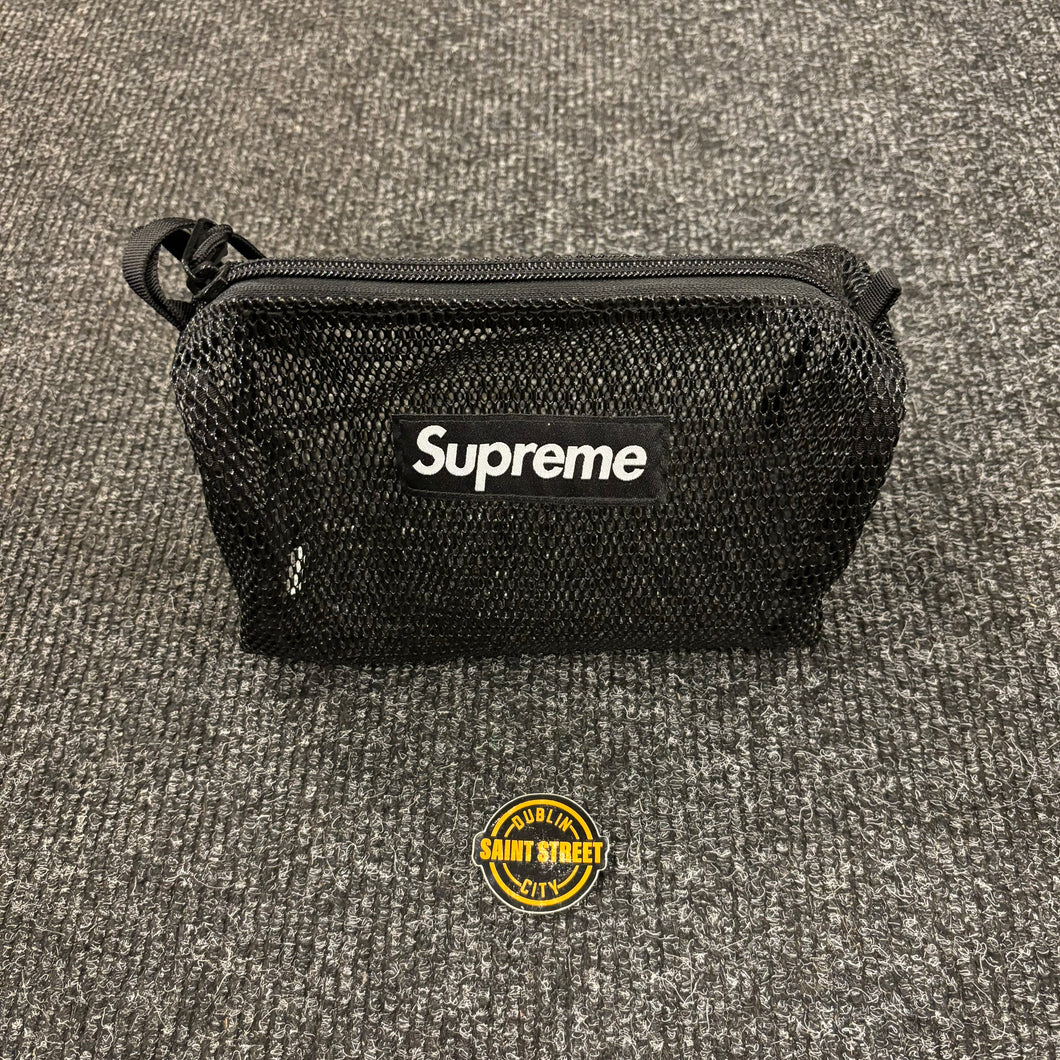 Supreme Mesh Wash Bag