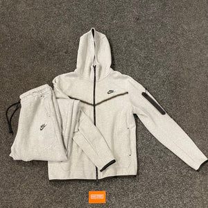 Nike Tech Fleece Tracksuit Grey