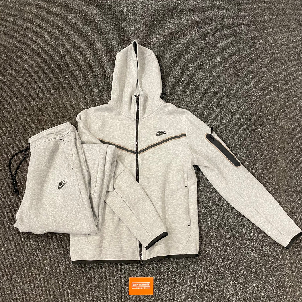 Nike Tech Fleece Tracksuit Grey