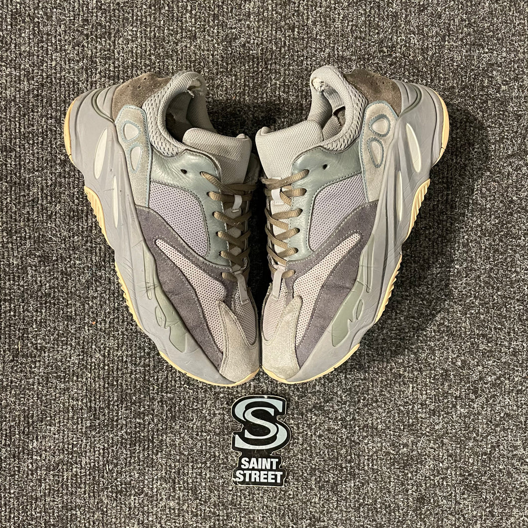 Yeezy 700 'Teal Blue'