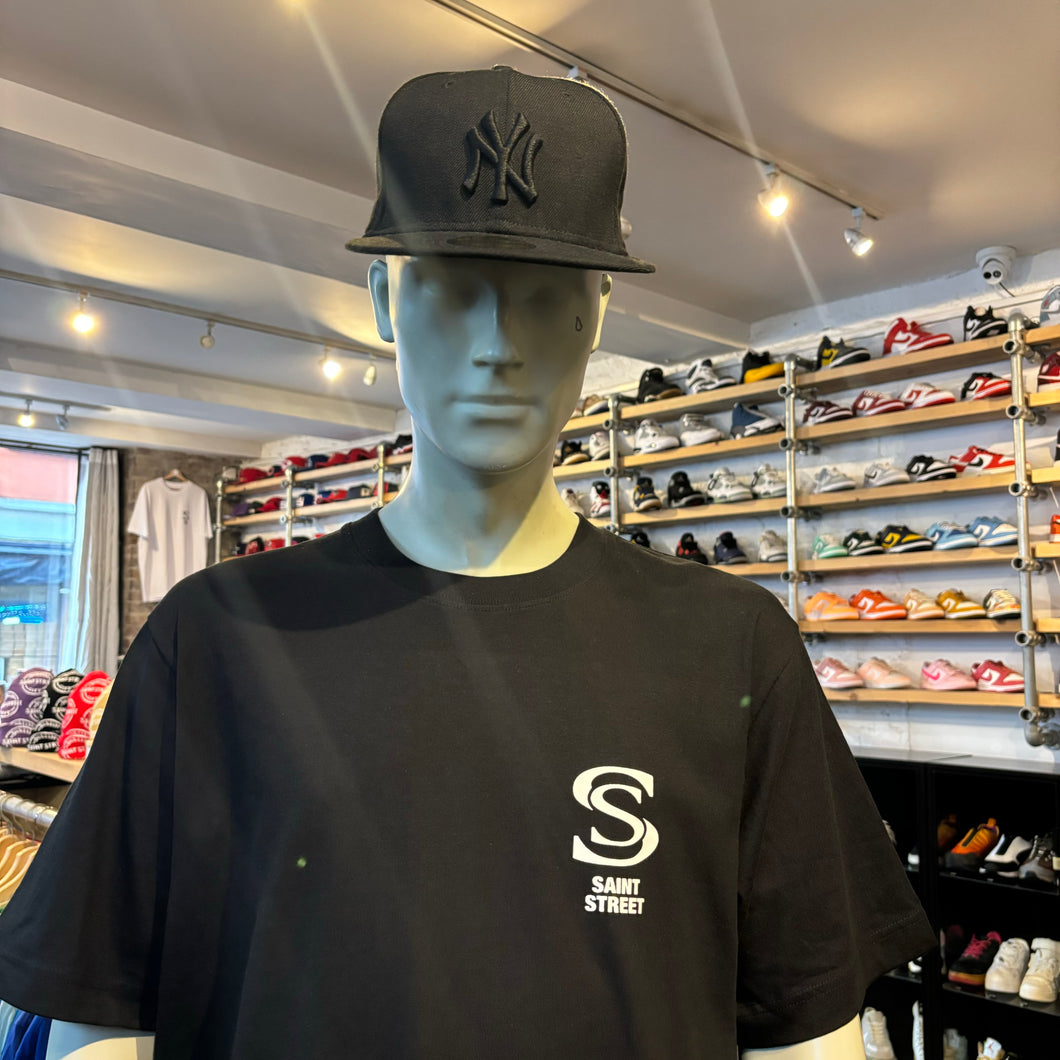 NY Black Fitted