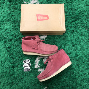 Supreme X Clarks Wallabee 'Rose'