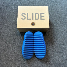 Load image into Gallery viewer, Yeezy Slide &#39;Azure&#39;
