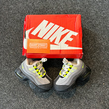 Load image into Gallery viewer, Nike Air Max 95 Toddler
