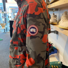 Load image into Gallery viewer, Canada Goose Raincoat
